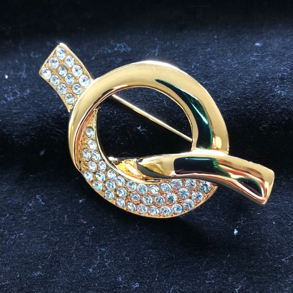 Park Lane Vintage Gold Tone Crystal Brooch. - Picture 5 of 6